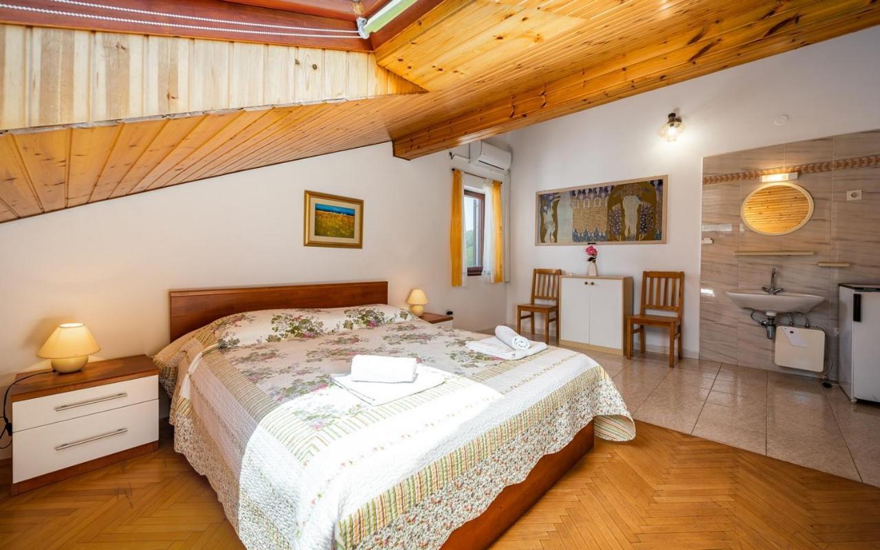 Apartmani Lido Bašanija 外观 照片