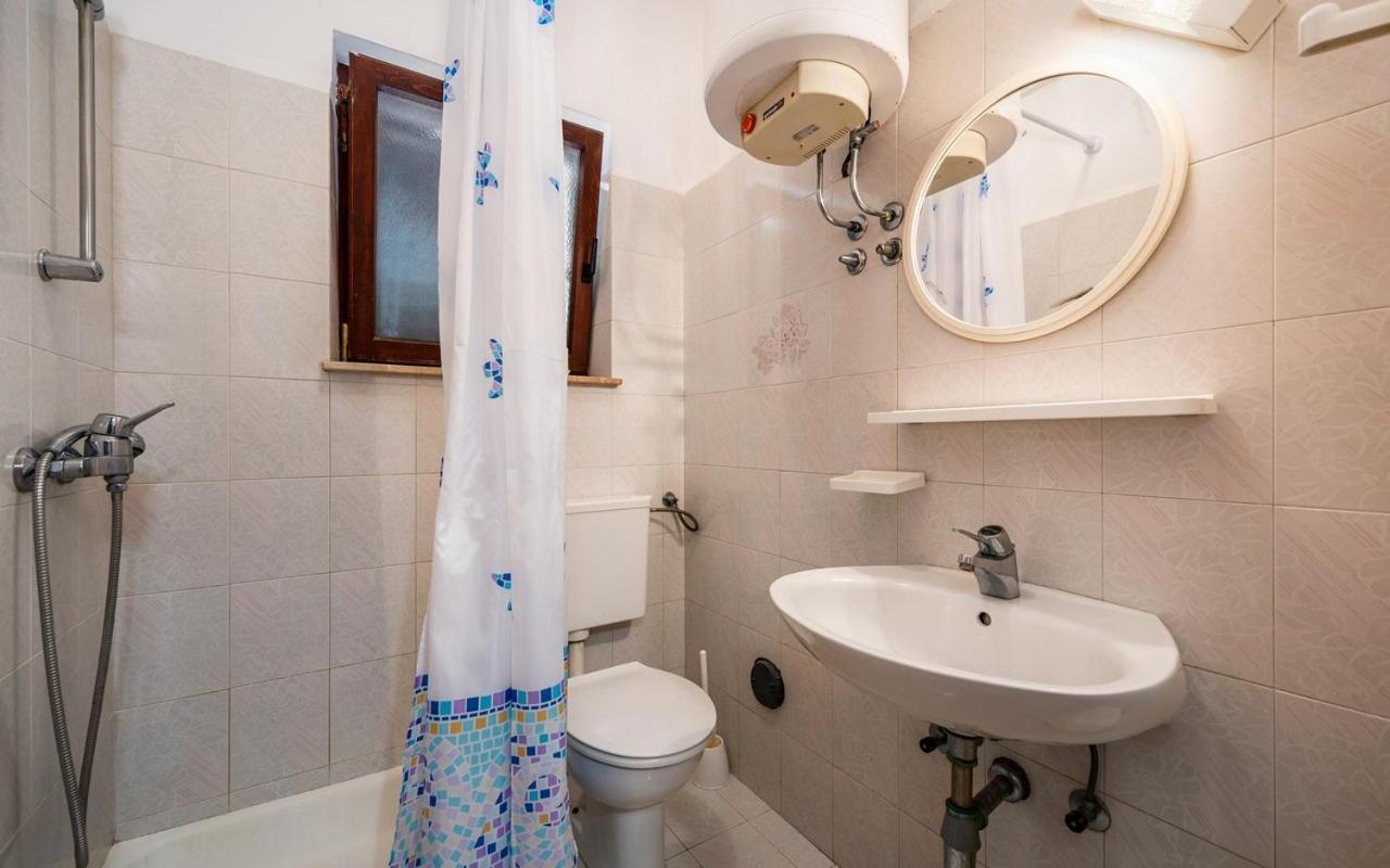 Apartmani Lido Bašanija 外观 照片
